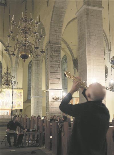 Mida? Vabaimpro Nigulistes? Kesk&ouml;&ouml;l?