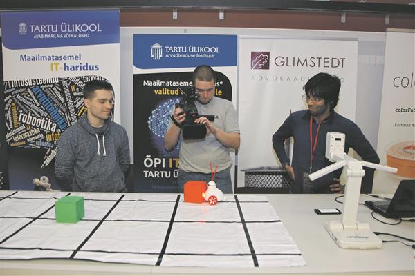 Disaini eripreemia võitis lastele programmeerimise aluseid õpetav mänguasi „Puca“. 