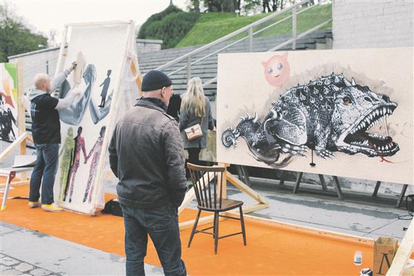 V&auml;&auml;rt kunst &uuml;hes veebikeskkonnas