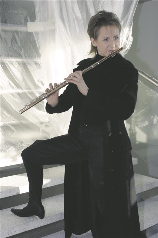 Eesti heliloojate festivali kunstiline juht, flötist ja helilooja Monika Mattiesen.  