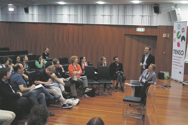 Tenso konverentsi ettekanded ja seminarid läksid sujuvalt üle elavaks aruteluks,  mida soosis perekondlik õhkkond.  