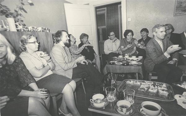 Sirje Kiin, Rutt Nõmm, Rein Tammik,    Aino Tennov, Lea Malvik, Endel Link, Mai Adamson Aino Mikkin ja Heino Kermik.