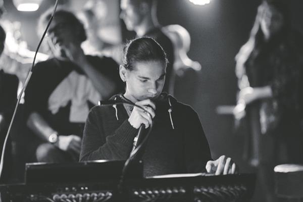 Kompositsiooniosakonna ainus cum laude lõpetaja oli helirežii magistrant  Joonas Murand.