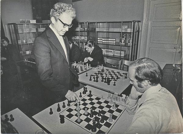 Raminagrobis m&auml;letab VIII