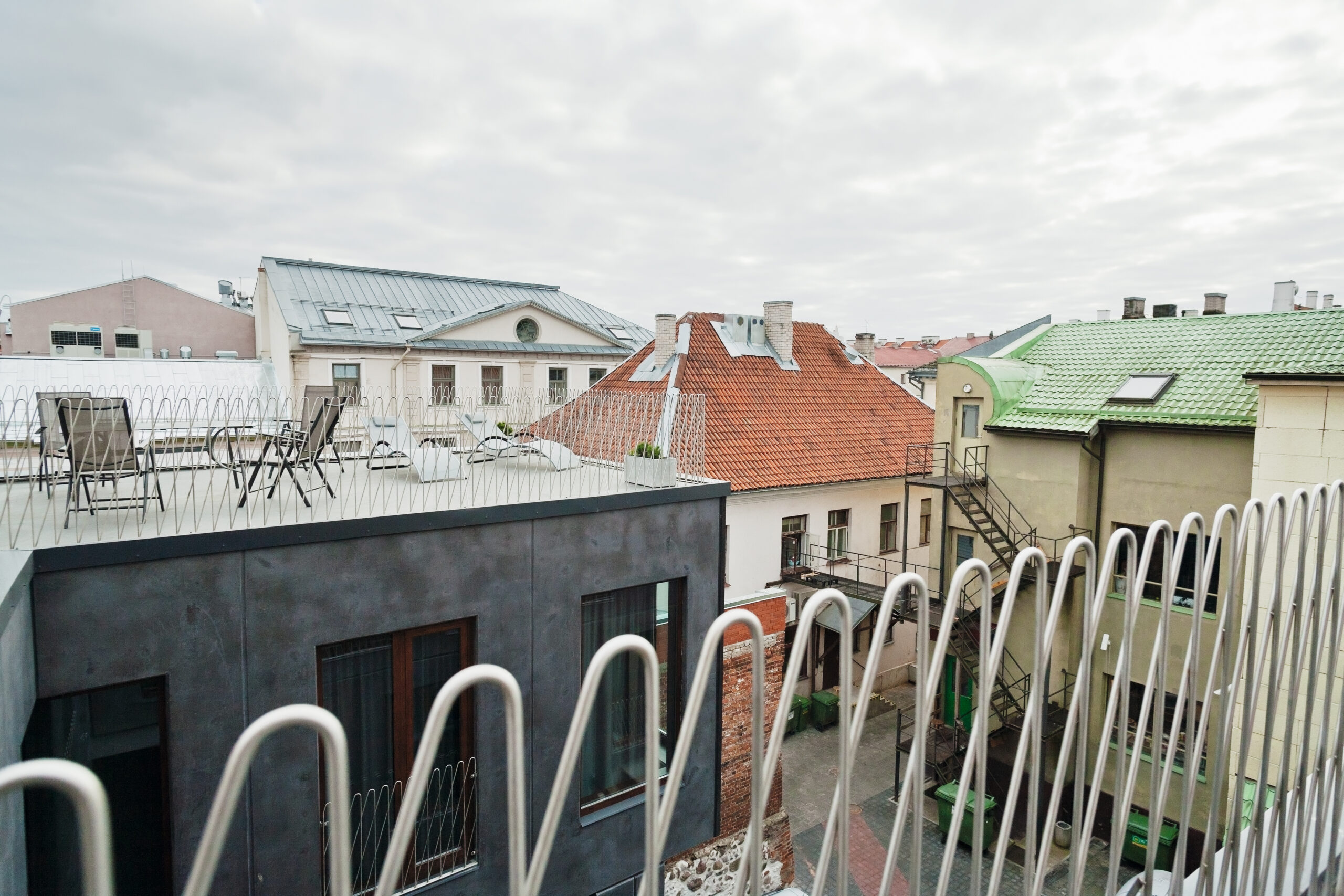 Vaade Jaani kirikule, Tigutornist r&auml;&auml;kimata