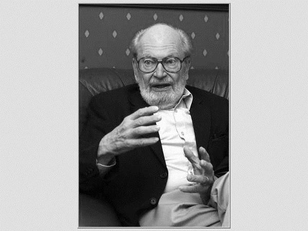 Lauri Vaska mälestuseks