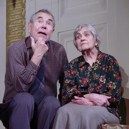 Lembit Eelmäe ja Herta Elviste lavastuses „Vladimiri väljak“.