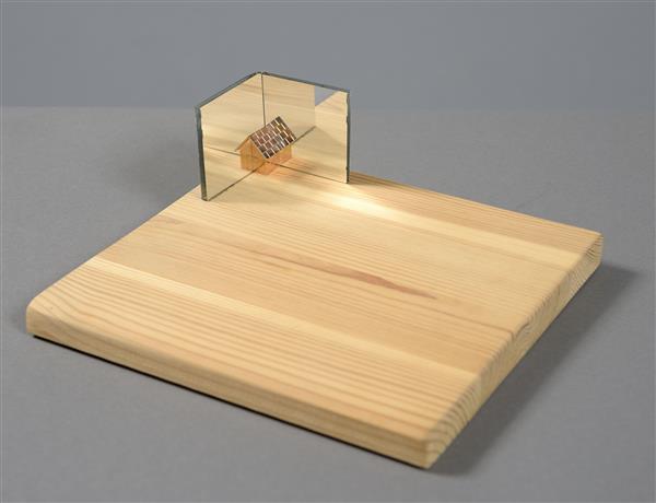 Õunalõhn ja lumi katustel