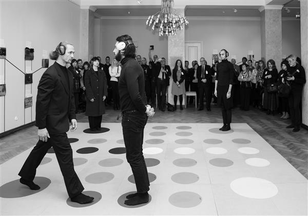 K&otilde;ik me oleme elum&auml;ngus