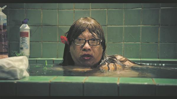 Merineitsi, kasvaja ja varisevad mäed