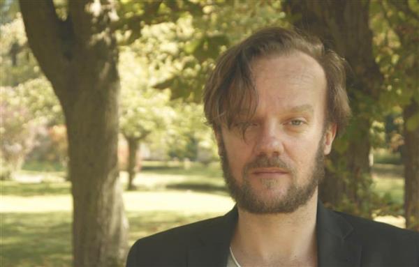 Rostrum usub eesti n&uuml;&uuml;dismuusikasse