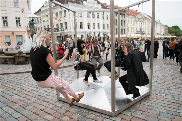 Hea linnaruumi installatsioon on valdkondade&uuml;lene