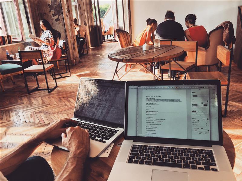 T&ouml;&ouml; kontorij&auml;rgsel ajastul