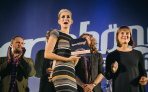 Eksperimentaalset elektroonikat esitav Lepatriinu võttis noortebändide konkursilt kaasa kutse esineda „Jazzkaarel“.