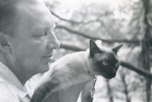 Kriitik Ants Oras puhkehetkel.