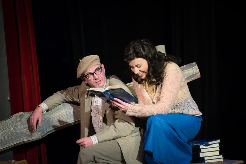 L&auml;bi &otilde;hu, l&auml;bi mulla voogab laul &ouml;&ouml;viiulil