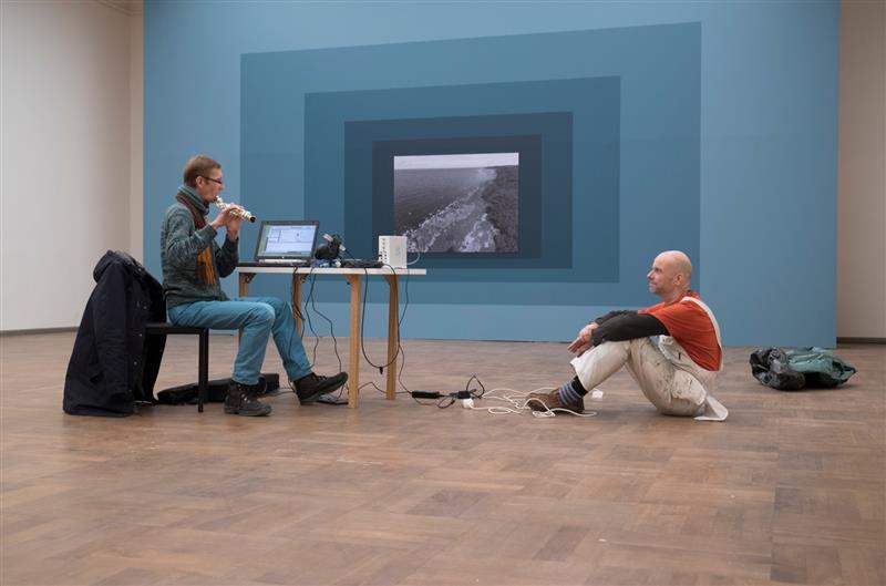 Kuidas olla pall, mis p&uuml;sib &otilde;hus ja muudab trajektoori?