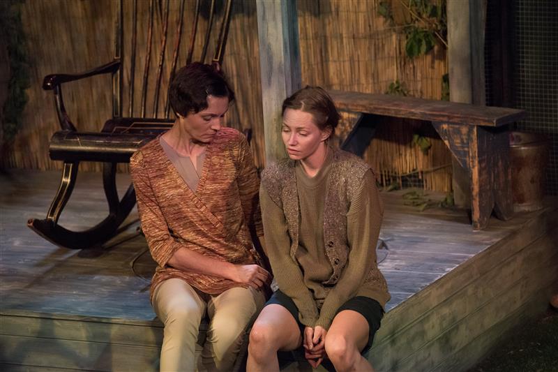 Testamenditäitjad jälle Kuressaares