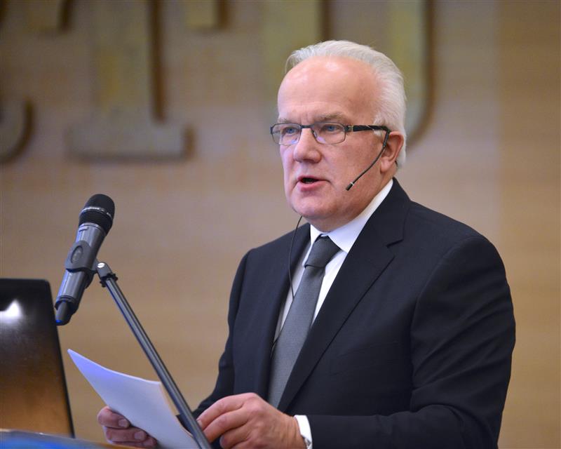 Minevikus toimunut ei ole v&otilde;imalik muuta, muutuvad &uuml;ksnes meie hoiakud