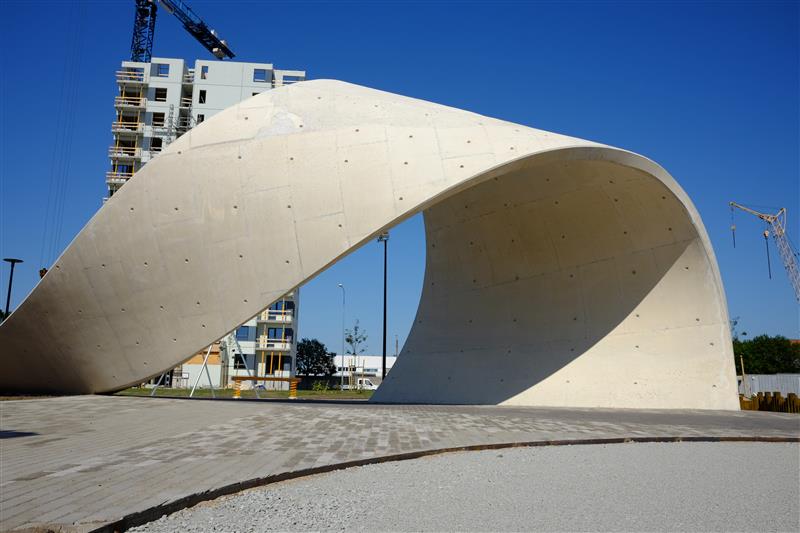 Teine loodus ehk Betooni valatud maamärk Mustamäel