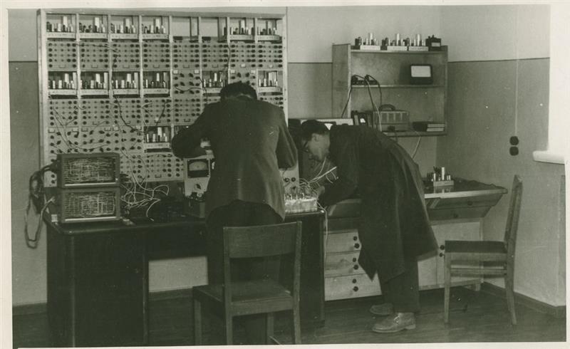 Sajand inseneride loometöid