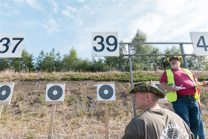 Relvaprojekti mitu palet