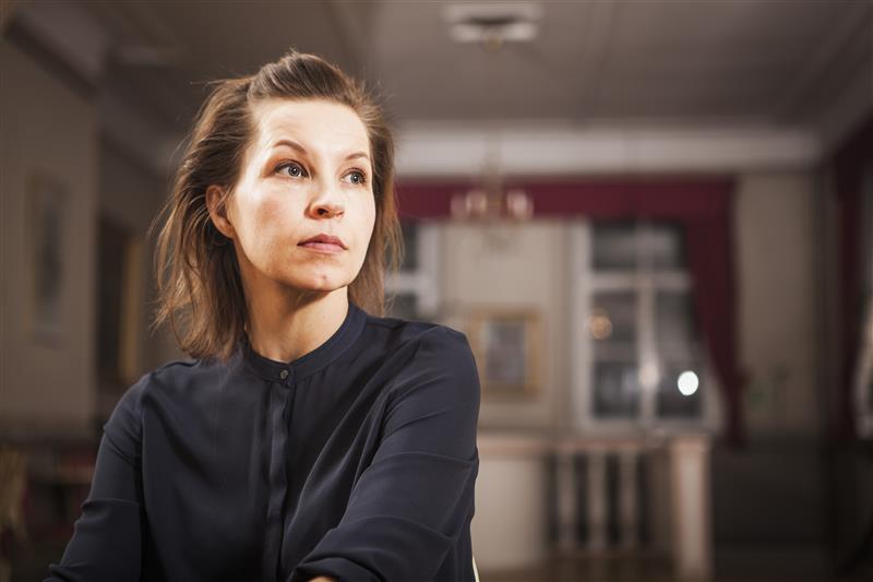 Soome n&uuml;&uuml;distantsu vapper ilge naisterahvas