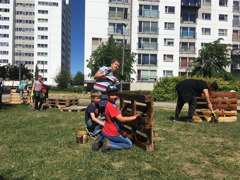 Lasnam&auml;e noored ja ruumiharidus