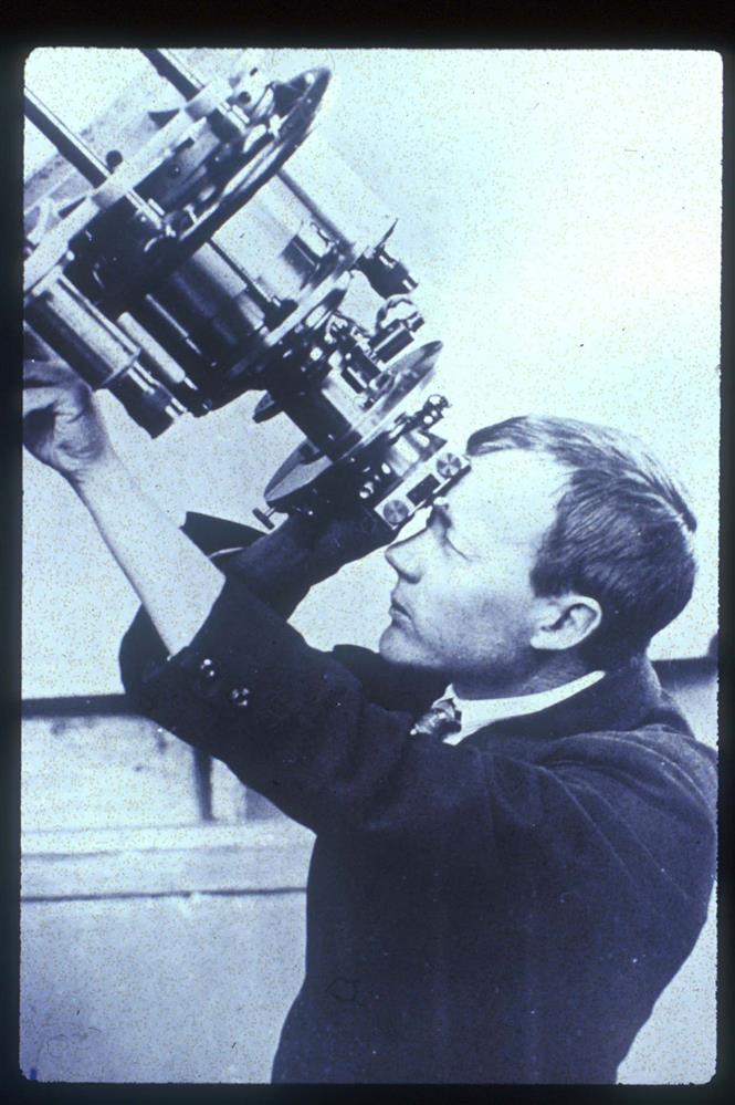 Hingepõhjast välja tunginud teadus: Ernst Öpik 125