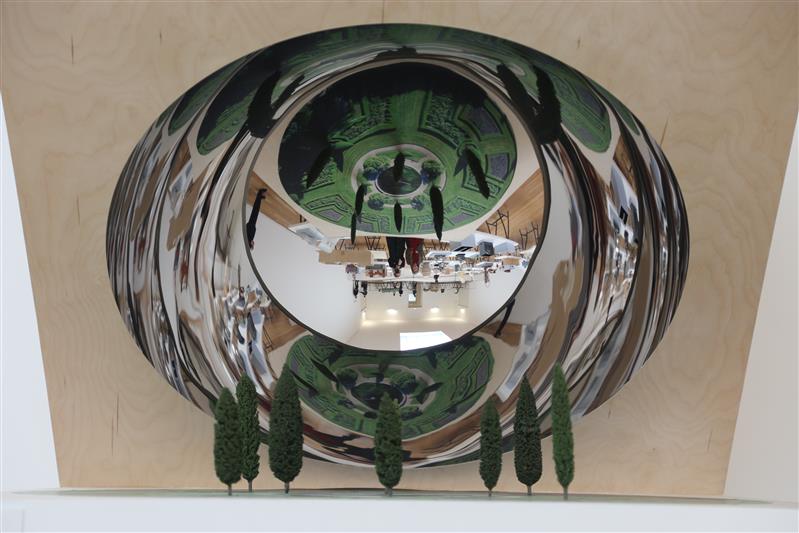 Demokraatia kui alternatiivmõtlemise suplus peavoolus