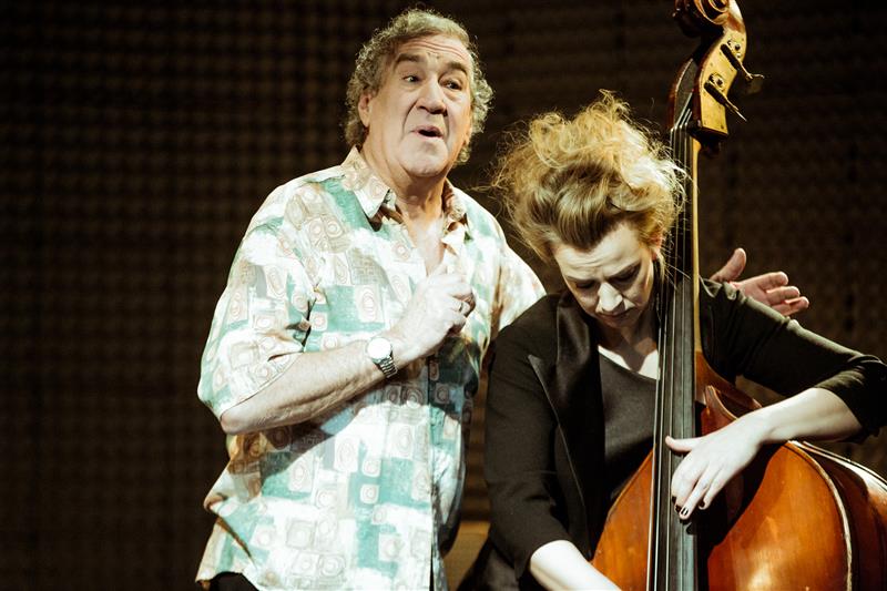 Kammerkontsert kontrabassi ja muusaga