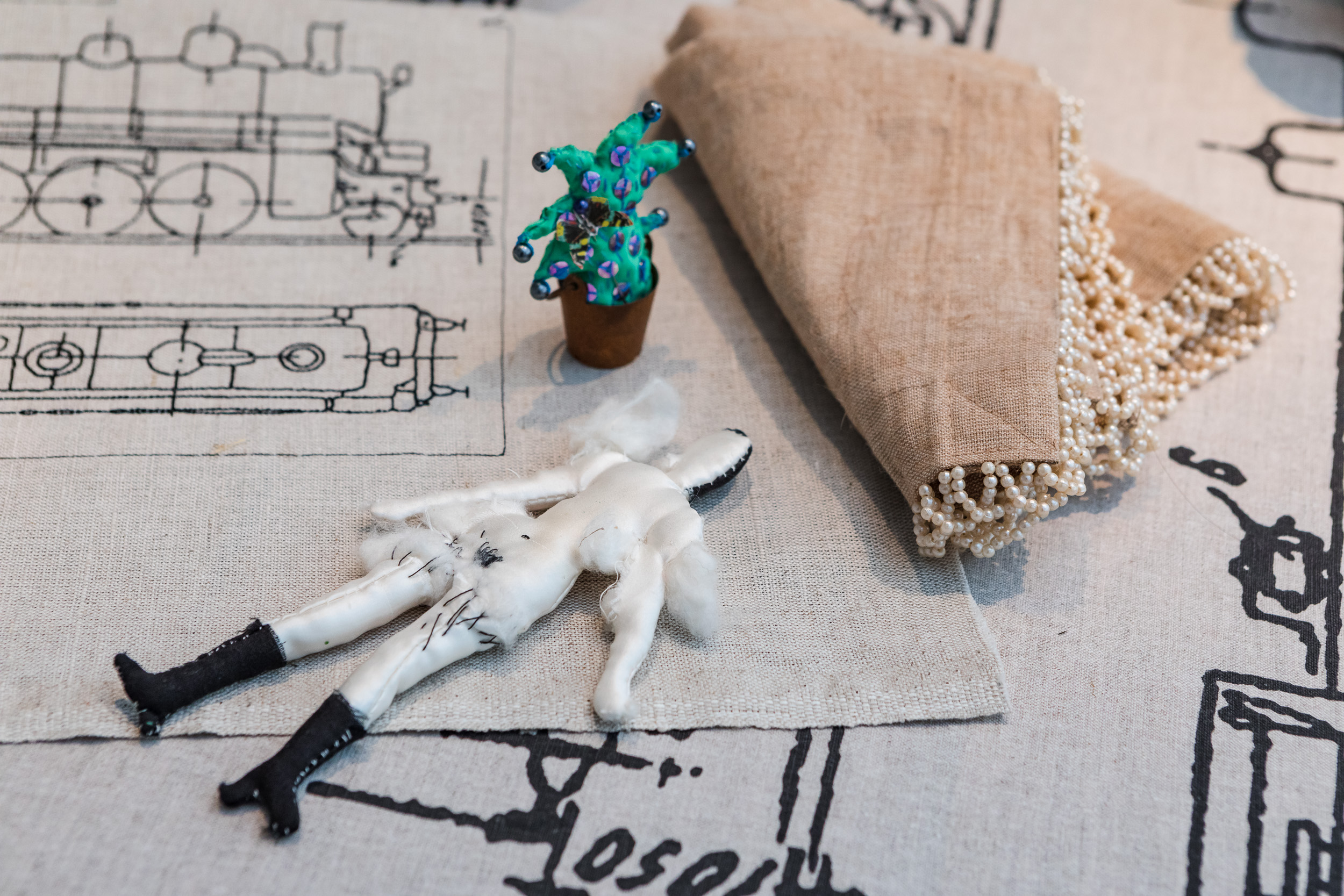 Eesti Tekstiilikunstnike Liidu aastanäitus „Reegel ja rituaal“ ja 2018. aasta parimate tunnustamine Uue Kunsti Muuseumis