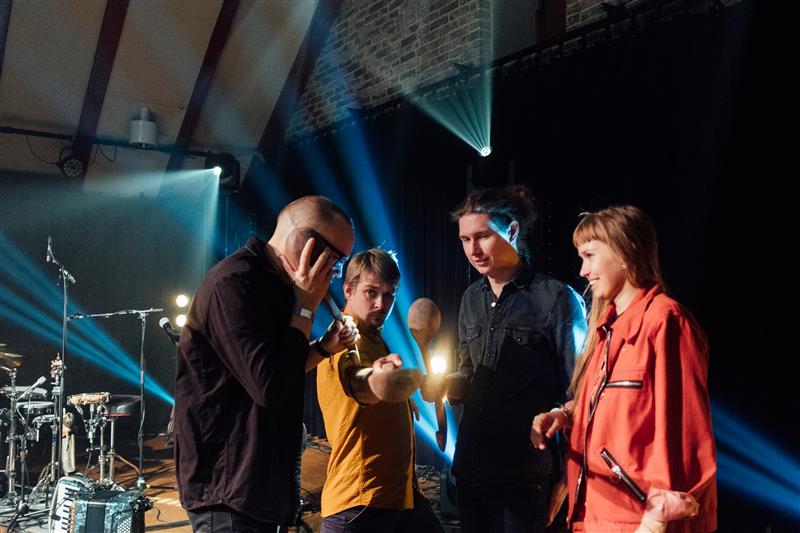 Kurat, kus must leib on?