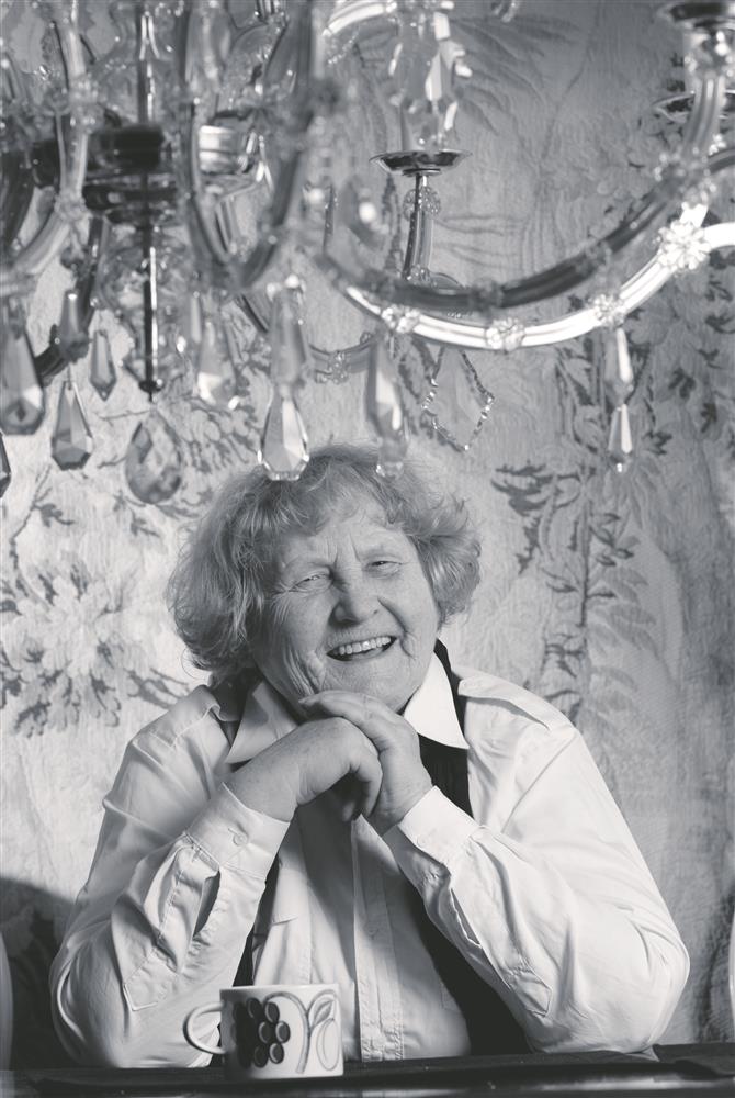 Kuus kümnendit viljakat loometööd