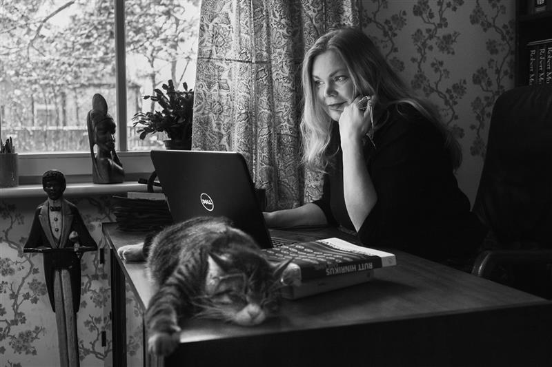 Põlvkonnaromaan põlvkonna emalt