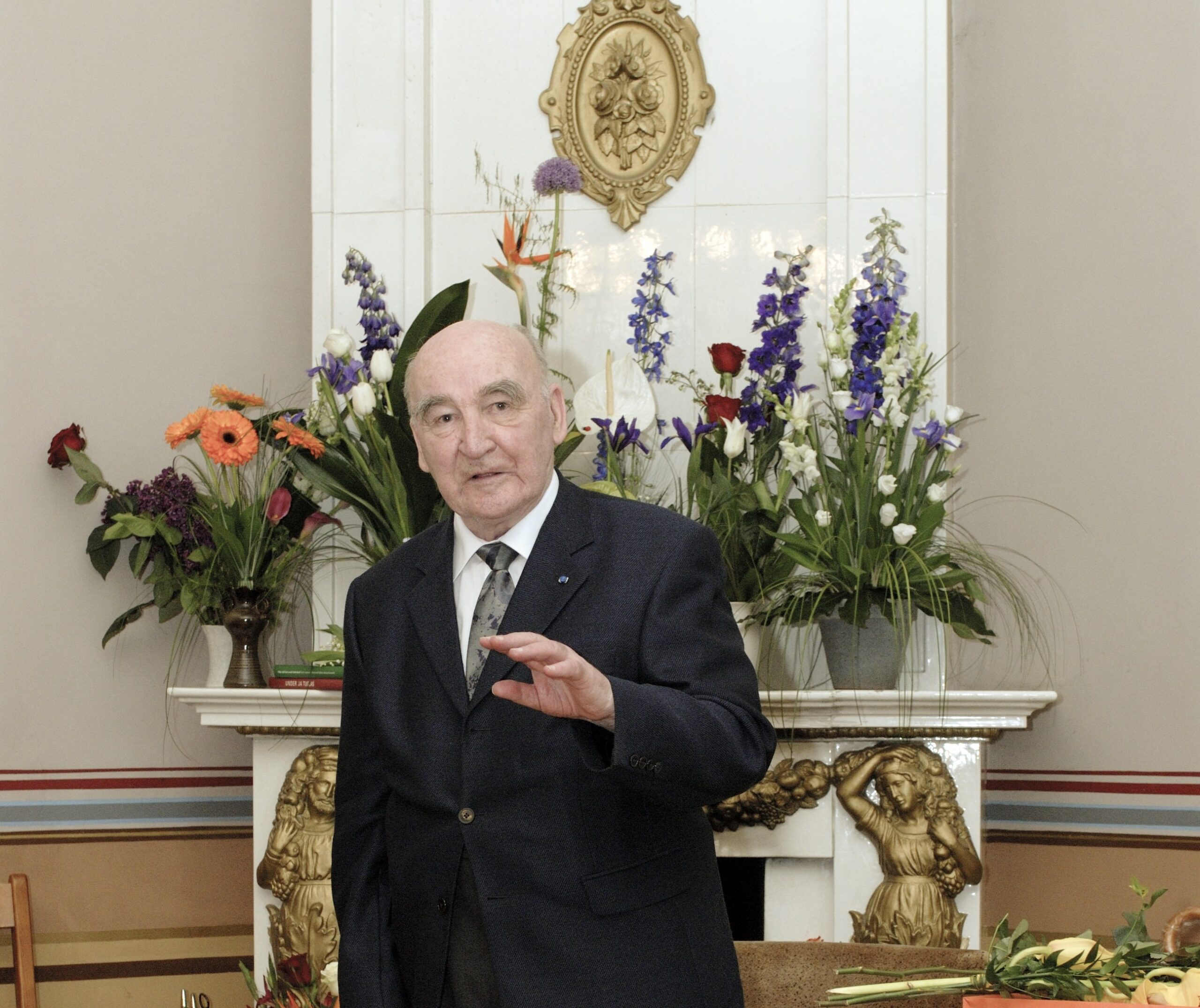 Aukartlikult Ain Kaalepist