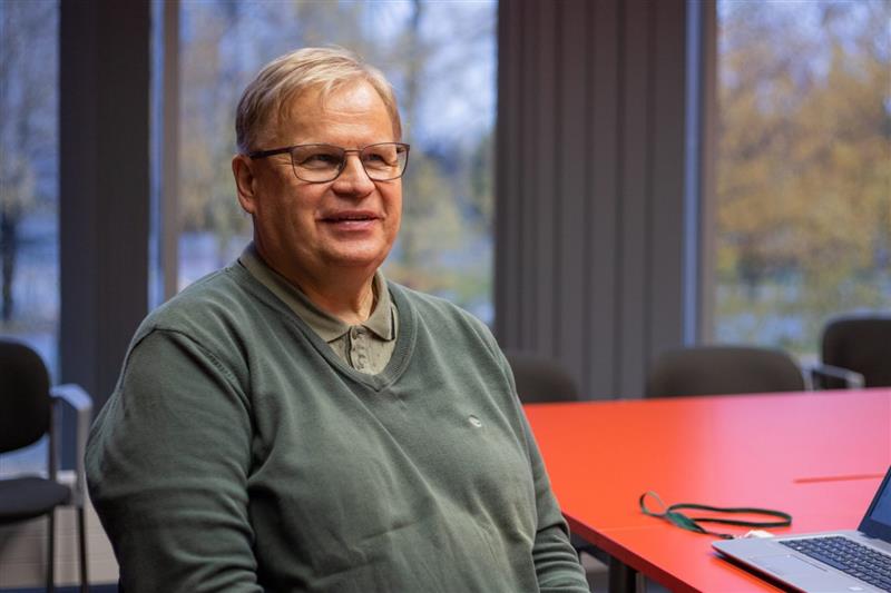 Pealelend – Akadeemik Eero Vasar, Tartu ülikooli bio- ja siirdemeditsiini instituudi professor