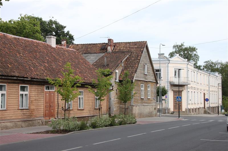 Tuttava linna tuled – Ärimees müüb uhket kodu