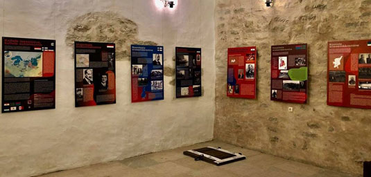 Näitus „Kellele iseseisvus, kellele autonoomia. 100 aastat soome-ugri rahvaste iseolemist“ Narva linnuses