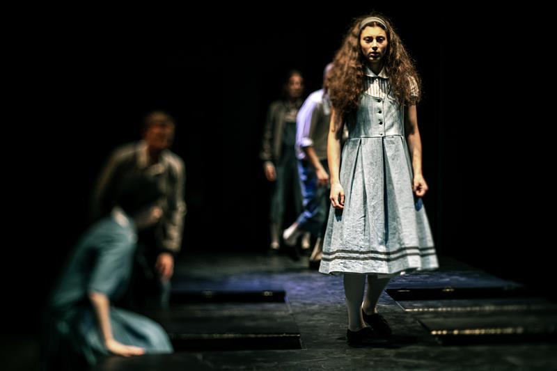 Väljaheitmine lapsepõlvest