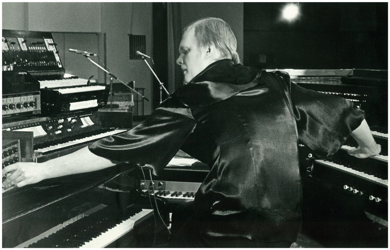 Pärnu Kunstinädala avab Sven Grünbergi autorikontsert „Hingus”