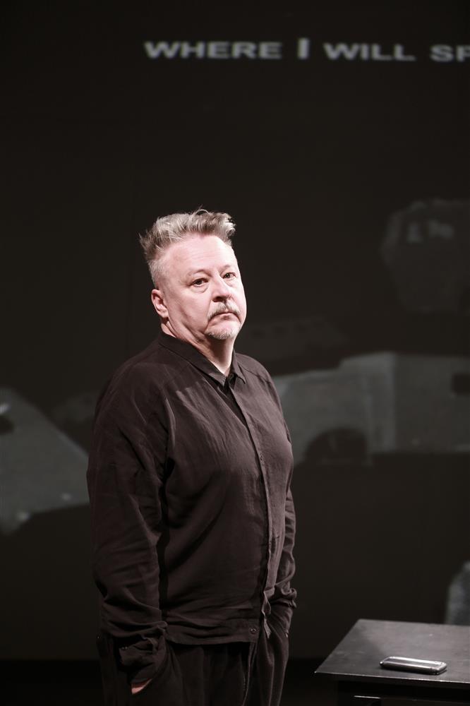 Kui teha aktuaalset teatrit, tuleb ka publik