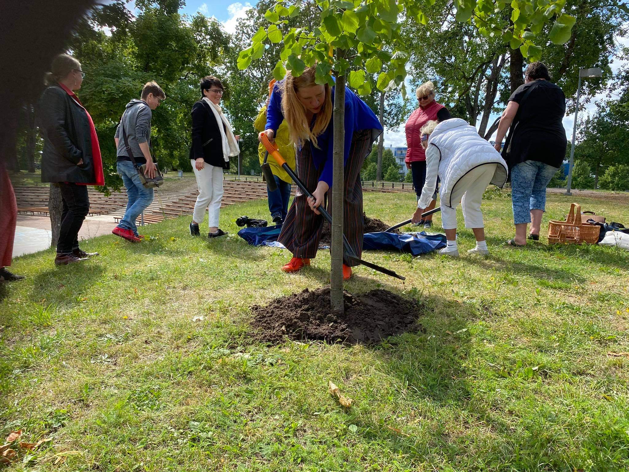 Feminist Lilli Suburg sai Pärnus pärna