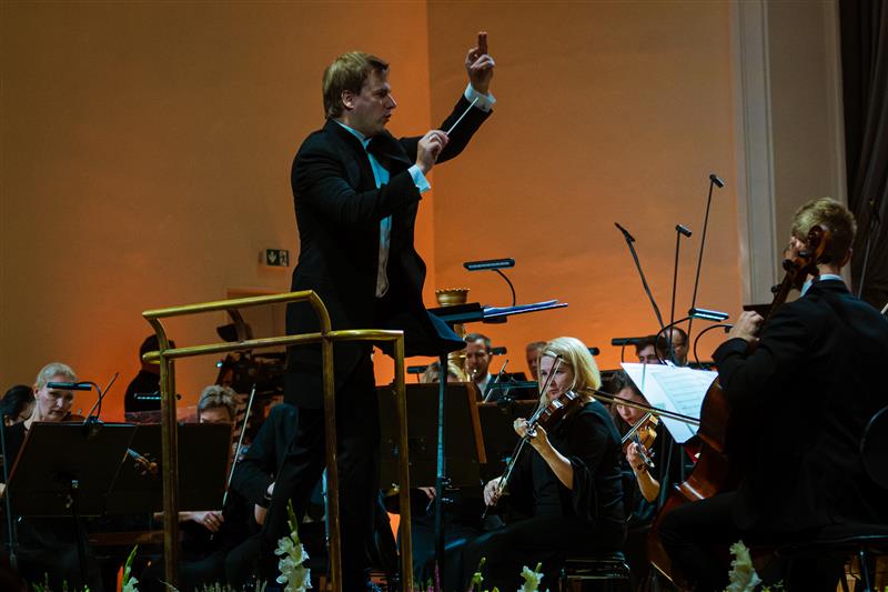 Eilne maailm ja t&auml;nap&auml;ev