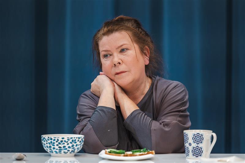 Terje Pennie traagiline ema