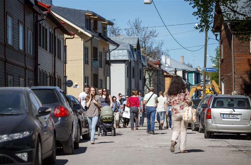 Radikaalsest jalakäidavusest