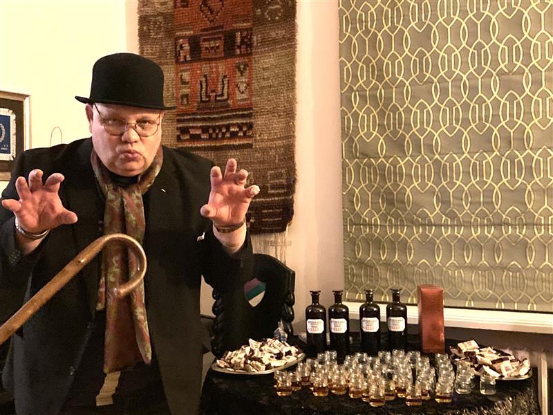 Millest m&otilde;tled, kirjanik?  &ndash; Baskerville&rsquo;ide must koer