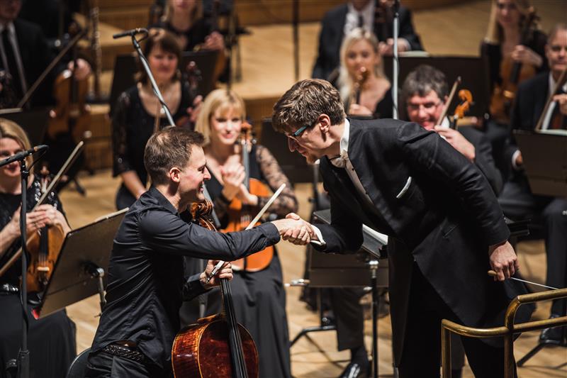 Debüütide romantika