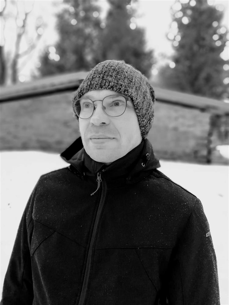 Pealelend  &ndash; Andres Uueni, labori juhataja