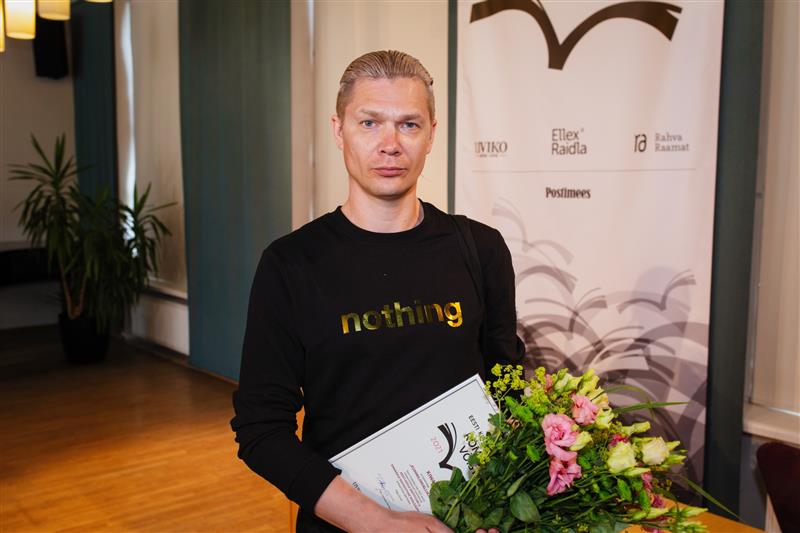 Salatühikud tähemärkide taga